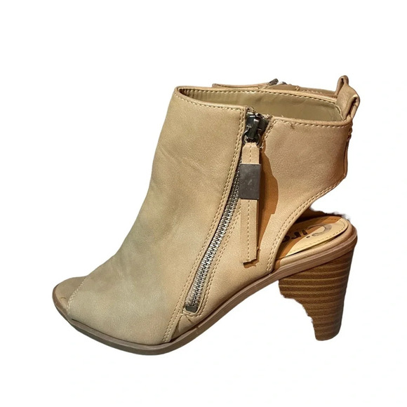 CIRCUS SAM EDELMAN PEEPTOE HEELED BOOTIES - Picture 3 of 7